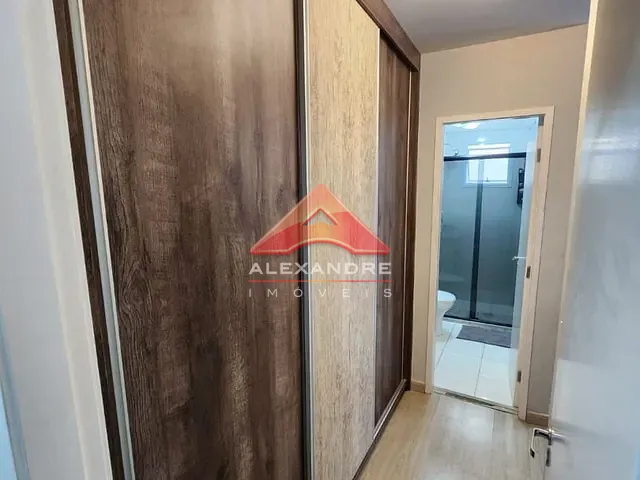Apartamento com 99m² 3 quartos e 1 banheiro, à venda, no bairro Vila Sanches em São José dos Campos