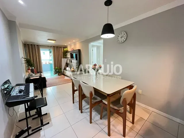 Apartamento 2 quartos e 2 banheiros, à venda, no bairro São Judas em Itajaí