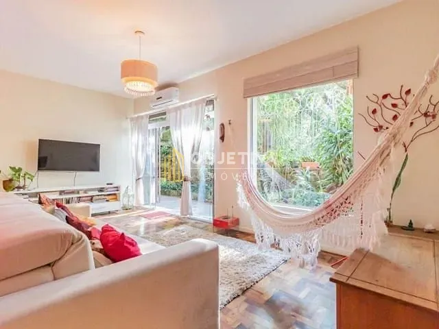 Apartamento 3 quartos e 2 banheiros, para alugar, no bairro Moinhos de Vento em Porto Alegre