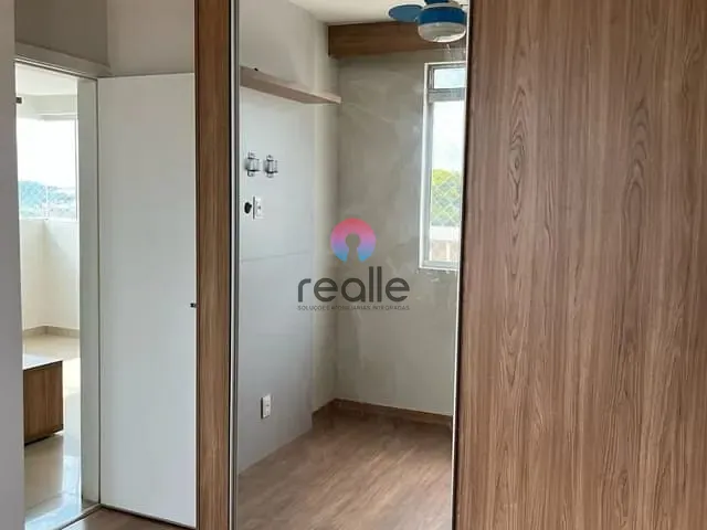 Apartamento 2 quartos e 1 banheiro, à venda, no bairro Alvorada em Contagem