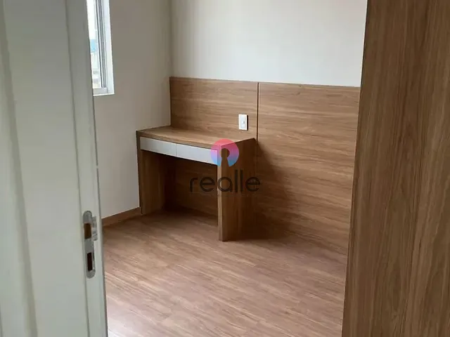 Apartamento 2 quartos e 1 banheiro, à venda, no bairro Alvorada em Contagem