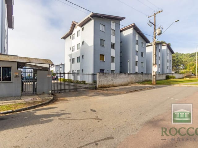 Apartamento 2 quartos e 1 banheiro, à venda, no bairro Cajuru em Curitiba
