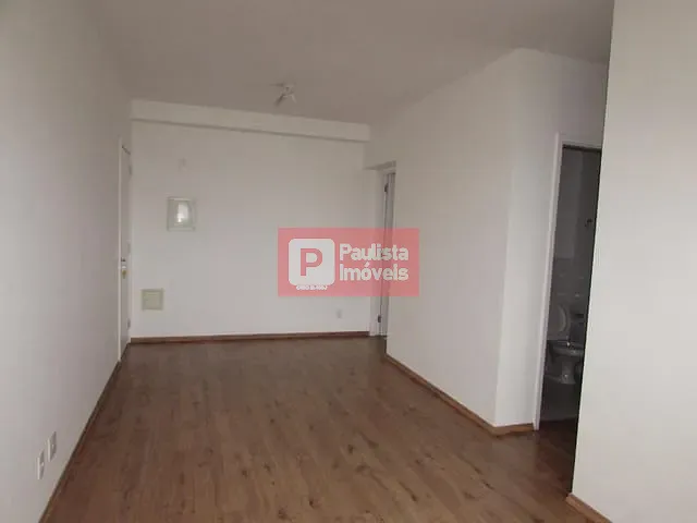 Apartamento 3 quartos e 2 banheiros, à venda ou para alugar, no bairro Interlagos em São Paulo