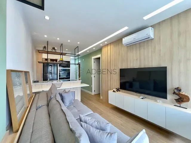 Apartamento 1 quarto e 2 banheiros, à venda, no bairro Itaim Bibi em São Paulo