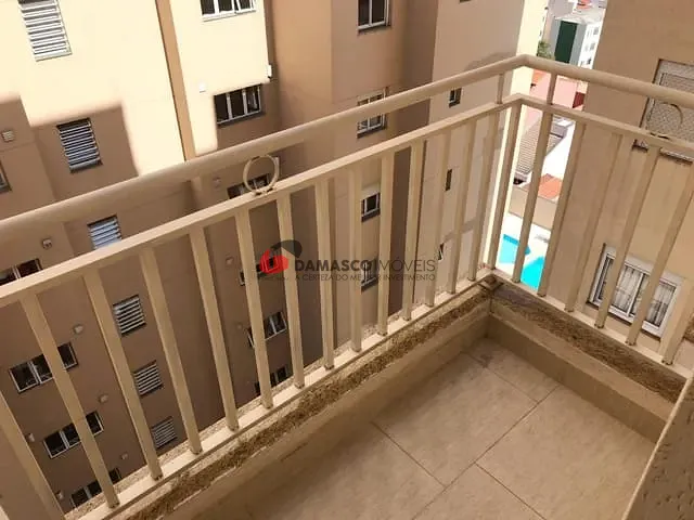 Apartamento 2 quartos e 1 banheiro, para alugar, no bairro Campestre em Santo André