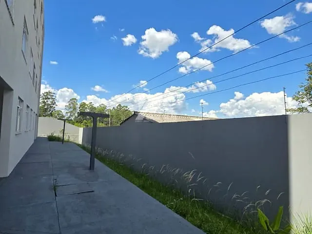 Apartamento com 120m² 3 quartos e 1 banheiro, à venda ou para alugar, no bairro Orfãs em Ponta Grossa