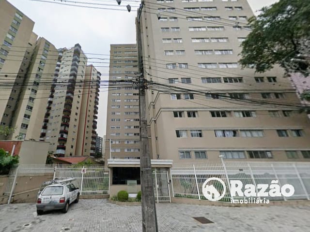 Apartamento 3 quartos e 1 banheiro, para alugar, no bairro Água Verde em Curitiba