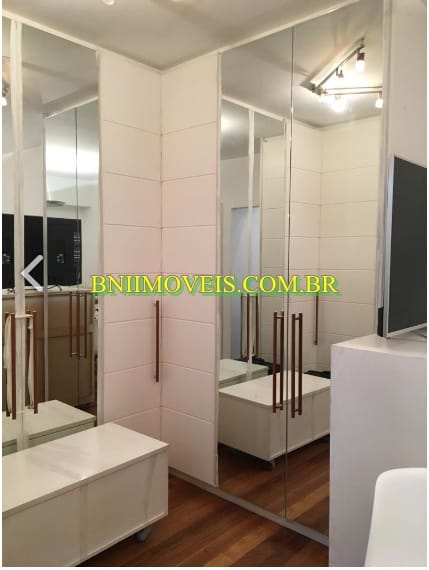 Apartamento para alugar com 4 quartos, 220m² - Foto 16