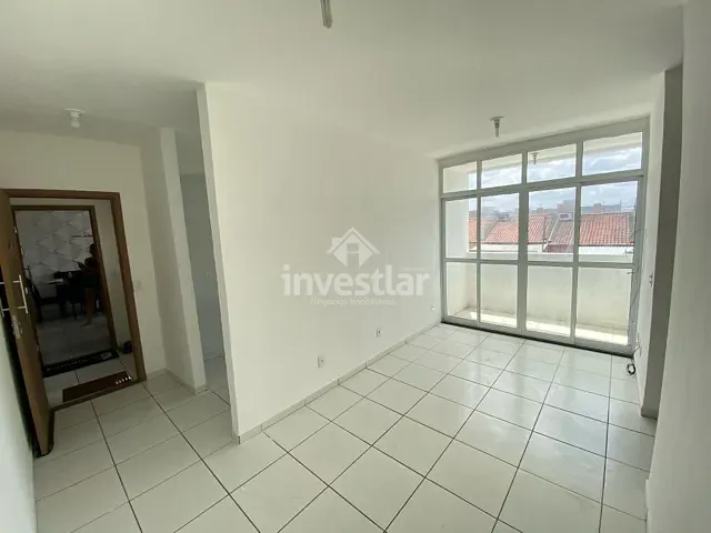 Apartamento 2 quartos e 1 banheiro, para alugar, no bairro Três Irmãs em Campina Grande