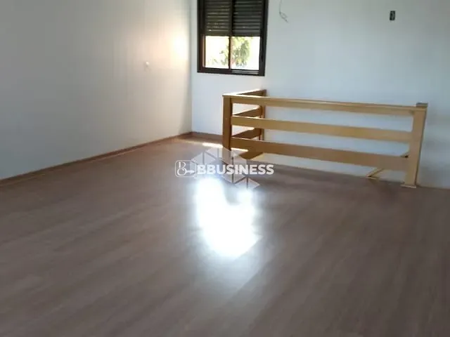 Apartamento 1 quarto e 1 banheiro, à venda, no bairro Pio X em Caxias do Sul