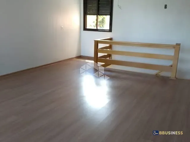 Apartamento 1 quarto e 1 banheiro, à venda, no bairro Pio X em Caxias do Sul