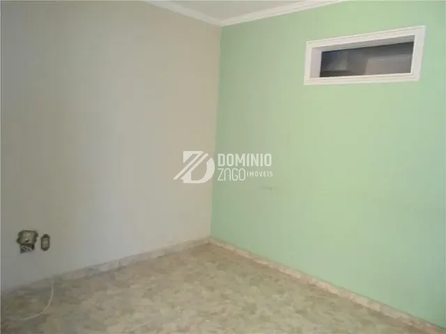 Apartamento 2 quartos e 1 banheiro, à venda, no bairro Serra do Sol em Uberaba