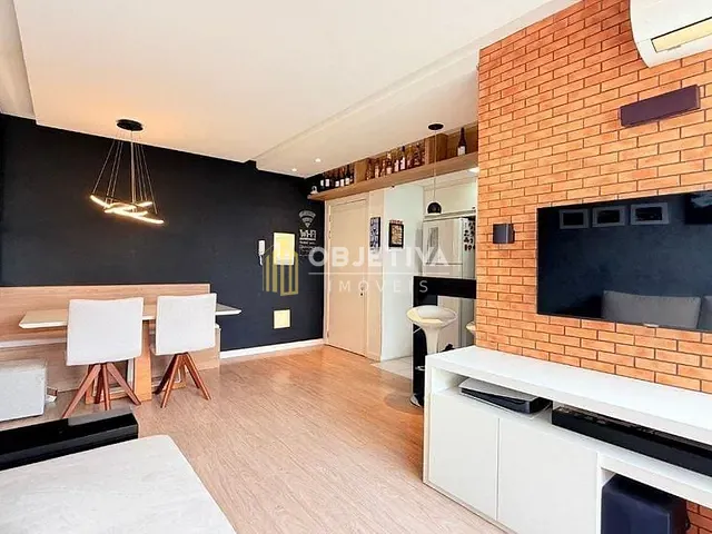Apartamento 2 quartos e 2 banheiros, à venda, no bairro Passo da Areia em Porto Alegre