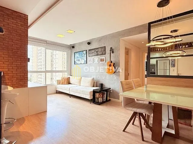 Apartamento 2 quartos e 2 banheiros, à venda, no bairro Passo da Areia em Porto Alegre