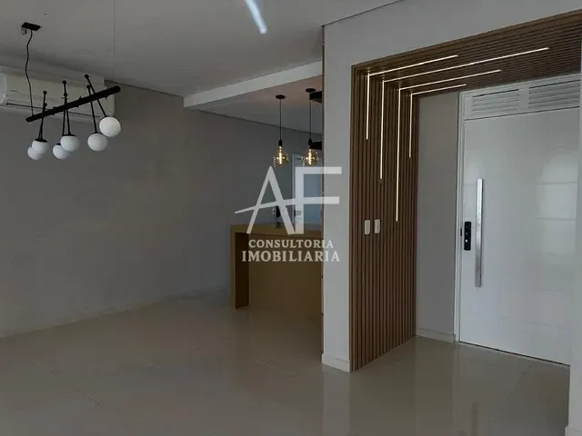 Apartamento com 166m² 3 quartos e 5 banheiros, à venda, no bairro Jardim das Nações em Taubaté