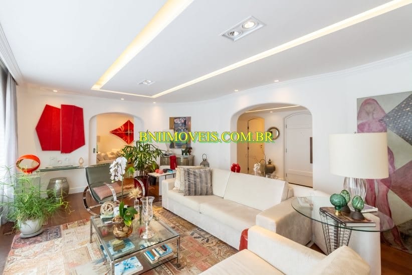 Apartamento, 4 quartos, 244 m² - Foto 1