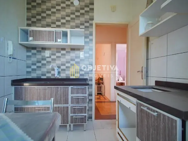 Apartamento 3 quartos e 2 banheiros, à venda, no bairro Petrópolis em Porto Alegre