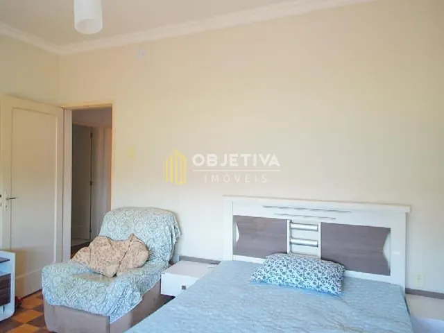 Apartamento 3 quartos e 2 banheiros, à venda, no bairro Petrópolis em Porto Alegre