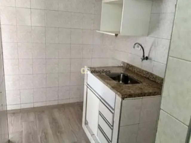 Apartamento 2 quartos e 1 banheiro, à venda, no bairro Alto da Lapa em São Paulo