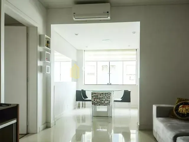 Apartamento 2 quartos e 2 banheiros, para alugar, no bairro Tristeza em Porto Alegre