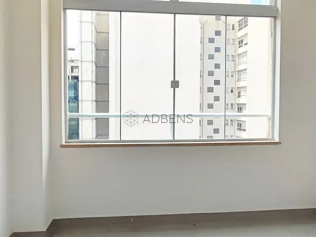 Apartamento 1 quarto e 1 banheiro, para alugar, no bairro República em São Paulo