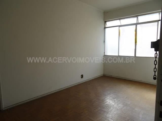 Apartamento com 281m² 3 quartos e 2 banheiros, à venda, no bairro Centro em Juiz de Fora