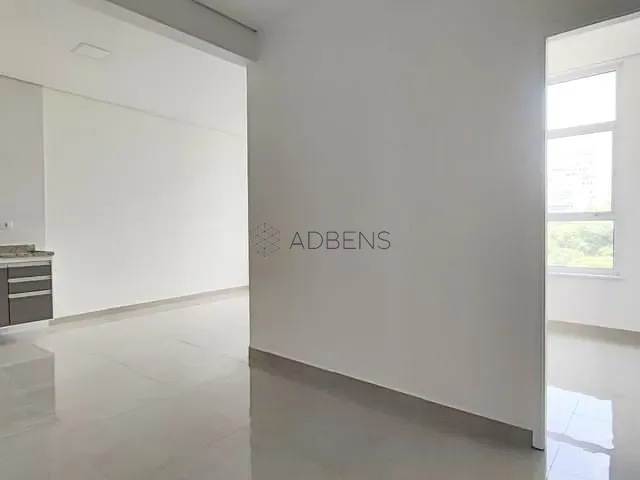 Apartamento 1 quarto e 1 banheiro, para alugar, no bairro República em São Paulo