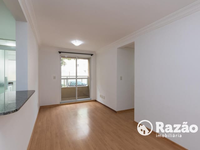 Apartamento 3 quartos e 2 banheiros, para alugar, no bairro Portão em Curitiba