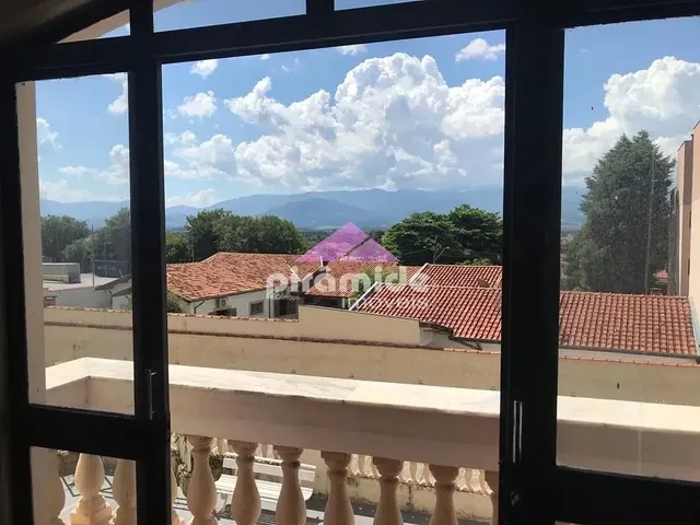 Apartamento com 140m² 3 quartos e 2 banheiros, à venda, no bairro Tabaú em Pindamonhangaba