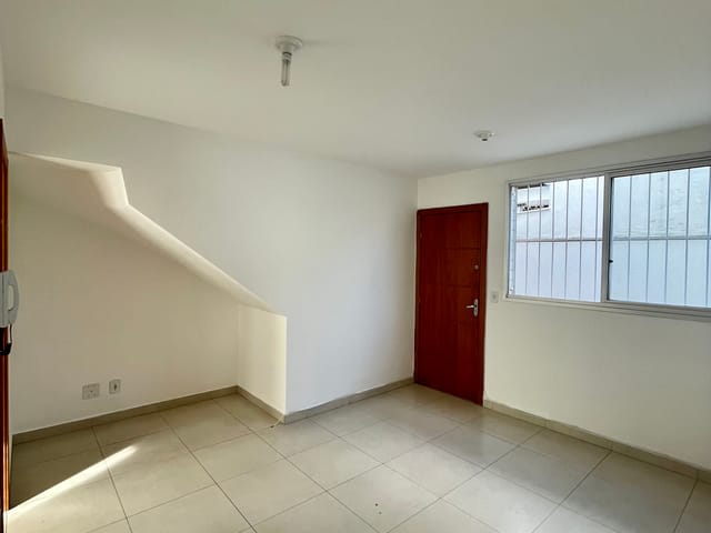 Foto do Apartamento - Apartamento para locação com 3 quartos (1 suíte) armários planejados e duas vagas cobertas, Planalto, Belo Horizonte, MG | Deltalar Imóveis