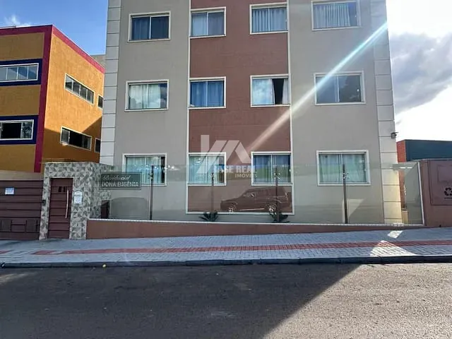Apartamento com 68m² 2 quartos e 1 banheiro, à venda, no bairro Centro em Guarapuava