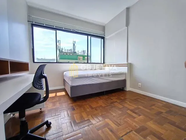 Studio com 25m² 1 quarto e 1 banheiro, à venda, no bairro Centro Histórico em Porto Alegre