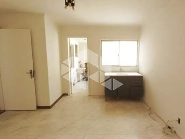 Apartamento 3 quartos e 2 banheiros, à venda, no bairro Pio X em Caxias do Sul