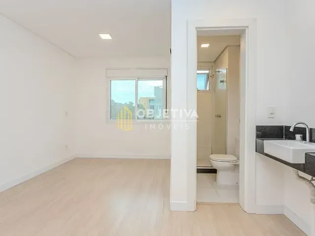 Apartamento com 40m² 1 quarto e 1 banheiro, para alugar, no bairro Centro Histórico em Porto Alegre