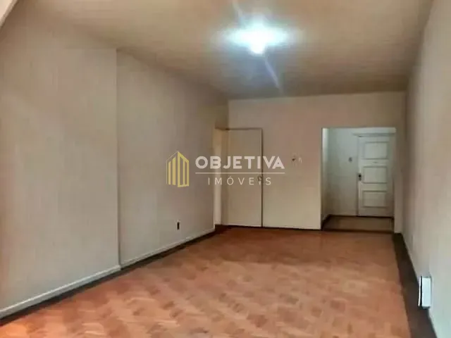 Apartamento 3 quartos e 2 banheiros, para alugar, no bairro Moinhos de Vento em Porto Alegre