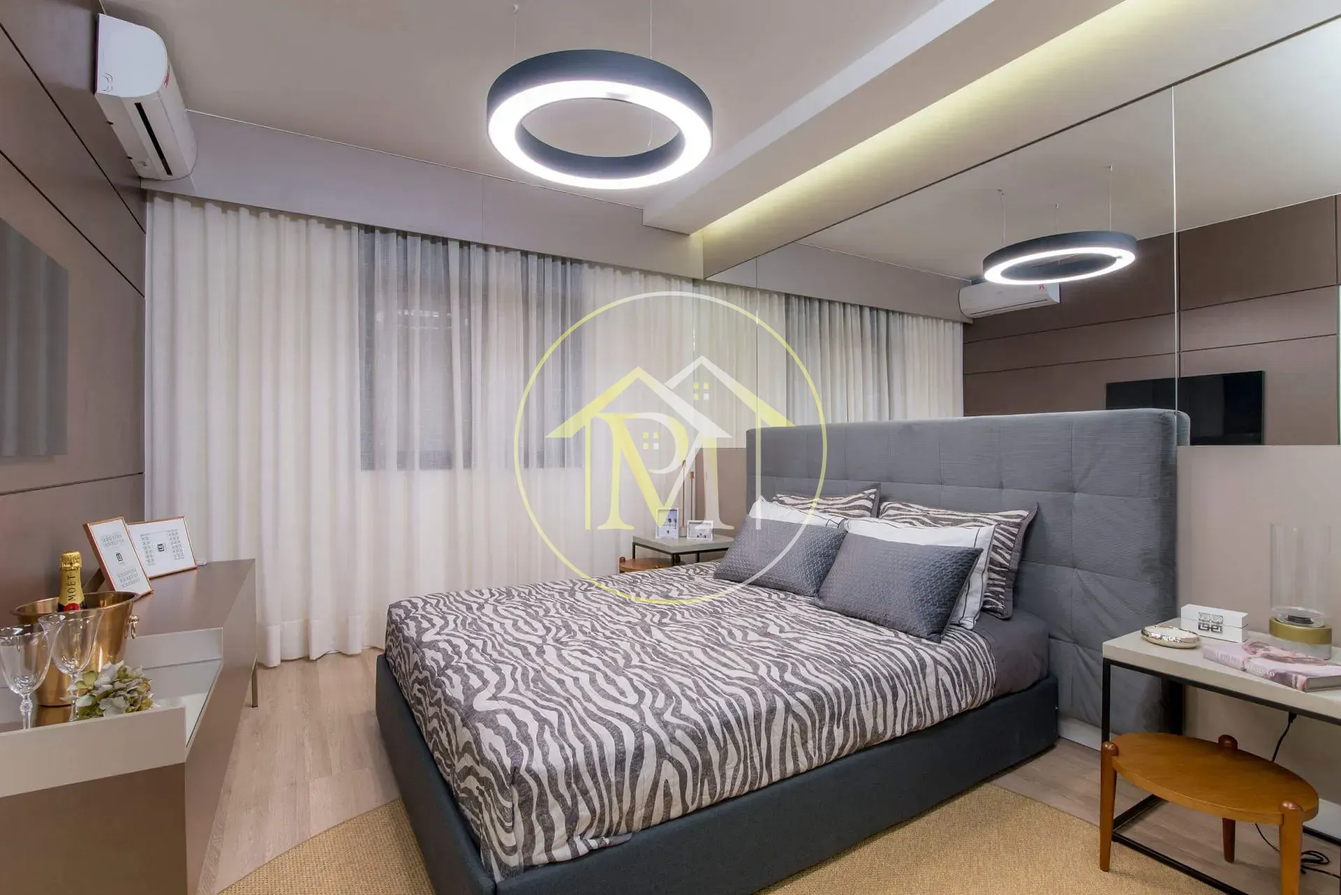 Apartamento, 3 quartos, 143 m² - Foto 1