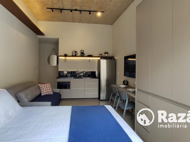 Apartamento 1 quarto e 1 banheiro, para alugar, no bairro Água Verde em Curitiba