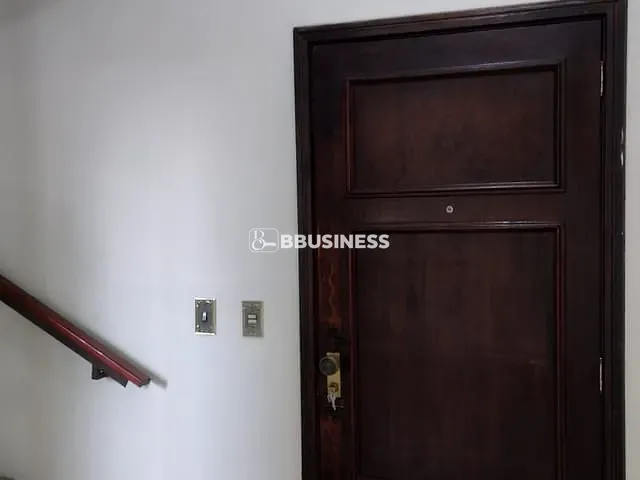 Apartamento 2 quartos e 1 banheiro, à venda, no bairro Madureira em Caxias do Sul
