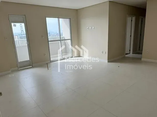 Apartamento com 85m² 2 quartos e 2 banheiros, à venda, no bairro Centro em Itajaí