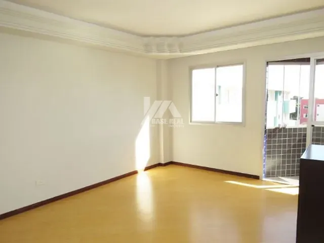 Apartamento 3 quartos e 2 banheiros, à venda, no bairro Órfãs em Ponta Grossa