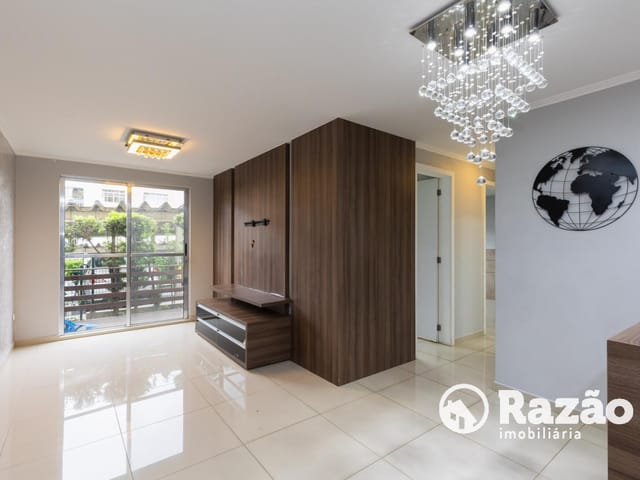 Apartamento 2 quartos e 1 banheiro, para alugar, no bairro Santa Quitéria em Curitiba