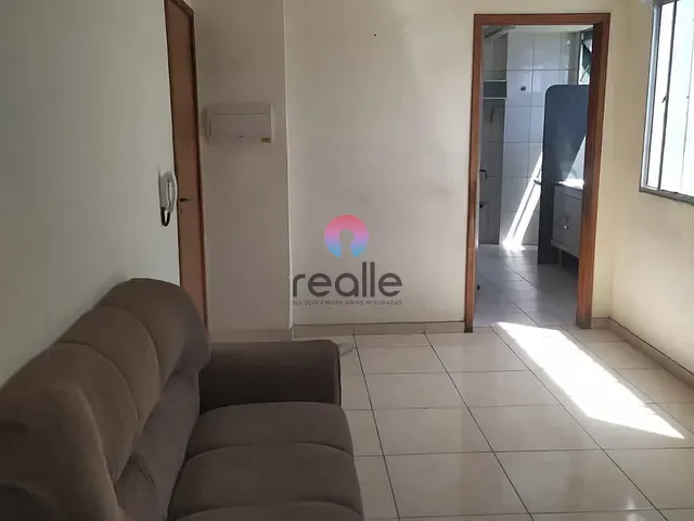 Apartamento 2 quartos e 1 banheiro, à venda, no bairro Jardim São José em Belo Horizonte