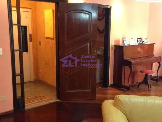 Apartamento com 180m² 3 quartos e 4 banheiros, à venda, no bairro Vila Regente Feijó em São Paulo