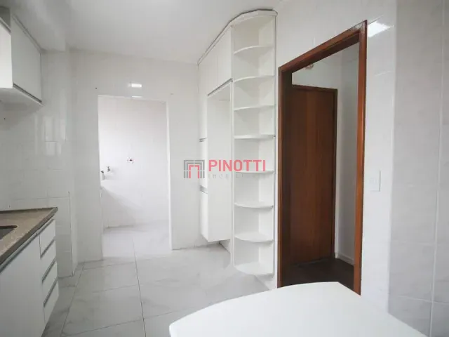 Apartamento 2 quartos e 2 banheiros, para alugar, no bairro Vila Valparaíso em Santo André