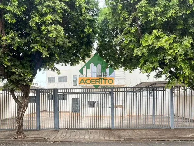 Apartamento com 88m² 2 quartos e 1 banheiro, à venda, no bairro Monte Carlo em Araçatuba