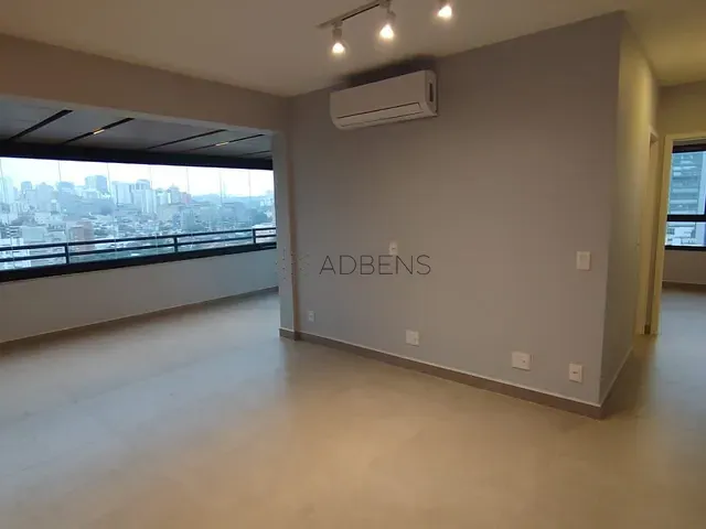 Apartamento 2 quartos e 2 banheiros, para alugar, no bairro Pinheiros em São Paulo