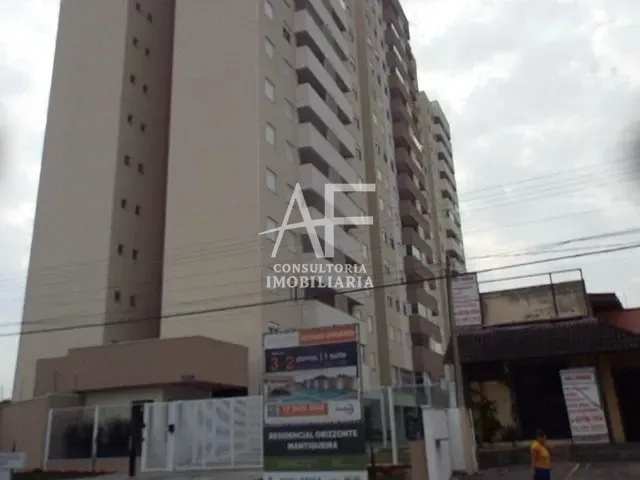 Apartamento com 68m², para alugar, no bairro Parque São Luís em Taubaté