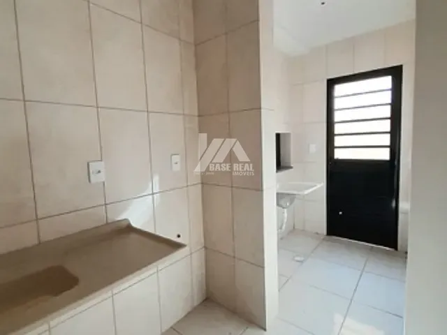 Apartamento com 83m² 2 quartos e 1 banheiro, à venda, no bairro Oficinas em Ponta Grossa