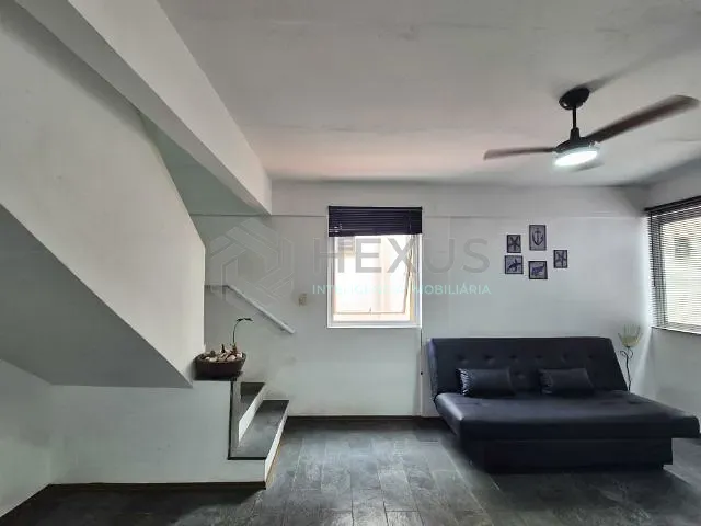Apartamento 2 quartos e 2 banheiros, à venda, no bairro Jardim Astúrias em Guarujá