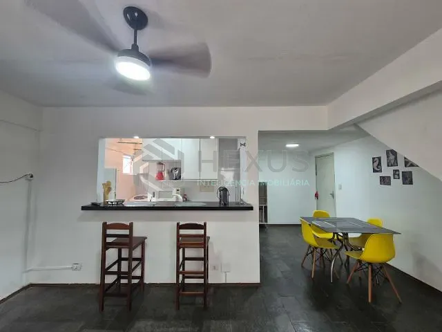 Apartamento 2 quartos e 2 banheiros, à venda, no bairro Jardim Astúrias em Guarujá